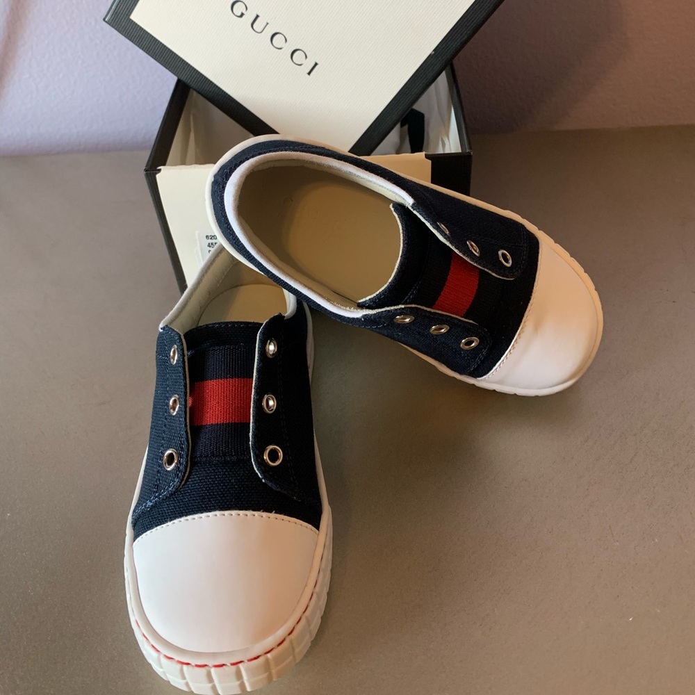 Gucci shoes